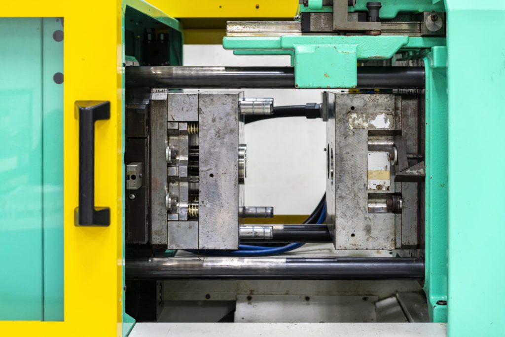 Atelier d'injection plastique IPEO